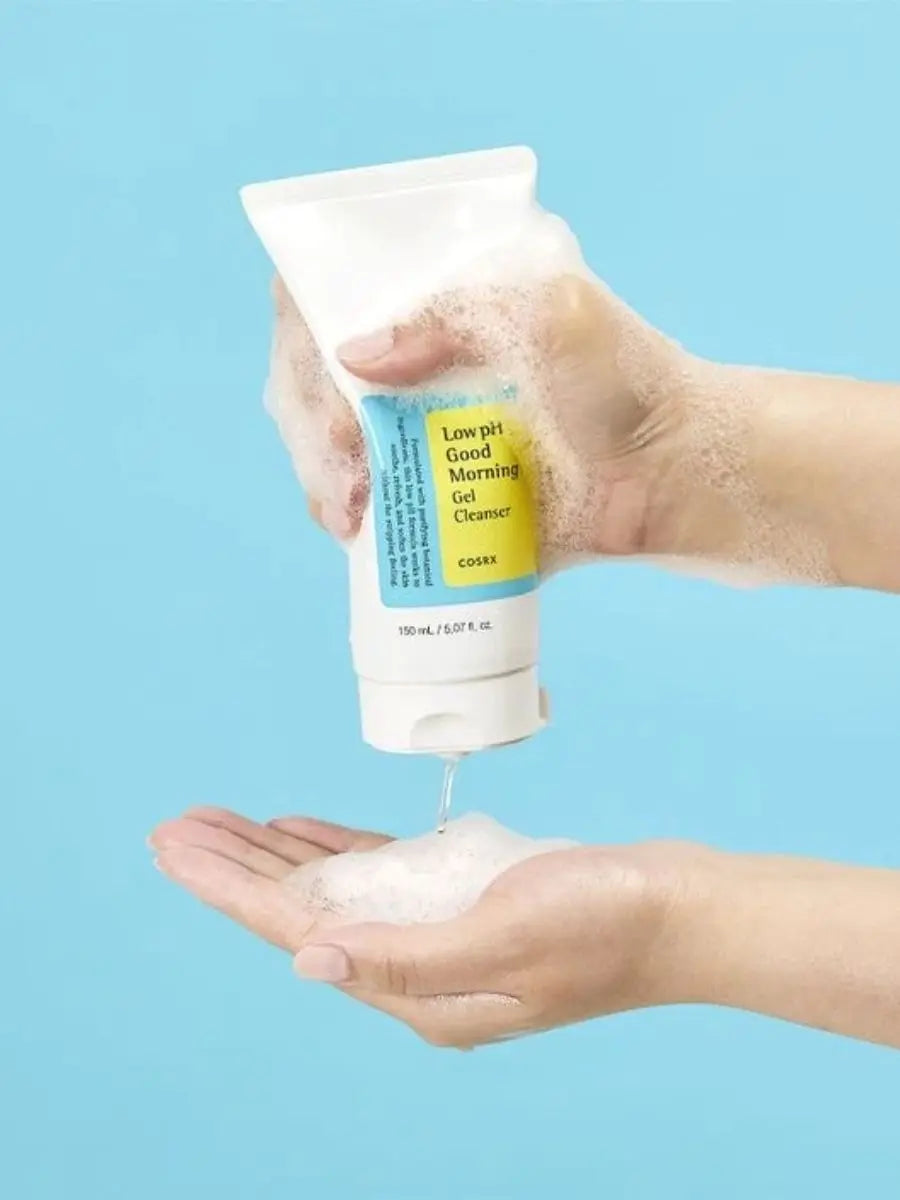 COSRX - Low pH Good Morning Gel Cleanser GLŌZIO